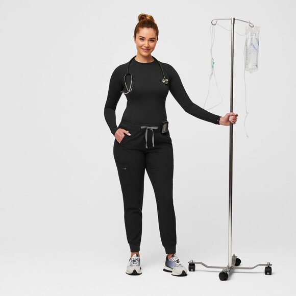 Bundled LOT FIGS Women’s Black Scrub Set (4-pc, Size XS and Medium) - Picture 15 of 16